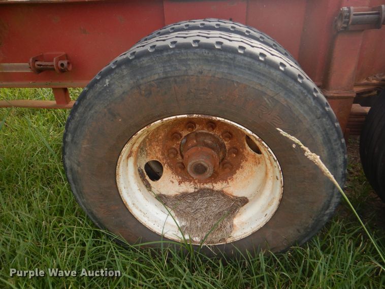 image for item LS9901 1993 Pitts LP-40  log trailer