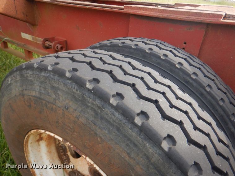 image for item LS9901 1993 Pitts LP-40  log trailer