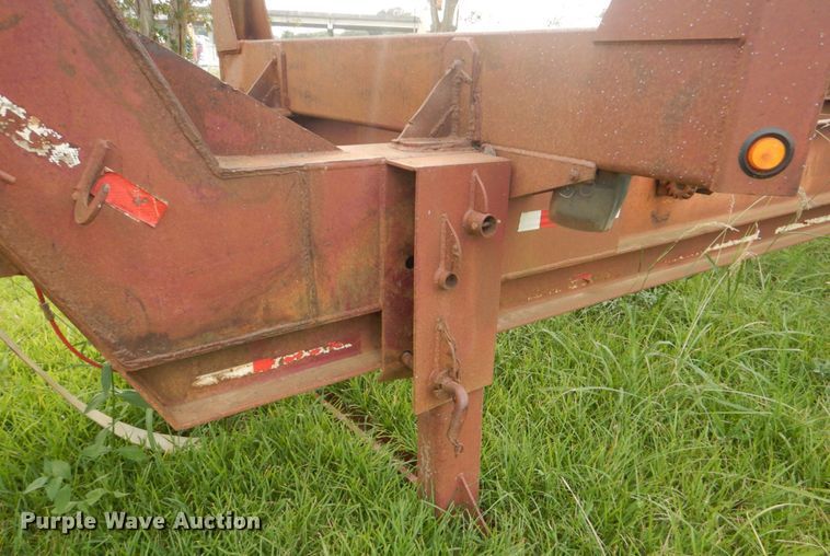 image for item LS9902 1999 Sun Manufacturing, Inc. Plantation  log trailer