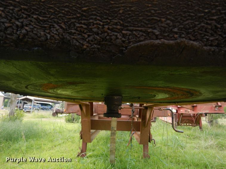 image for item LS9902 1999 Sun Manufacturing, Inc. Plantation  log trailer