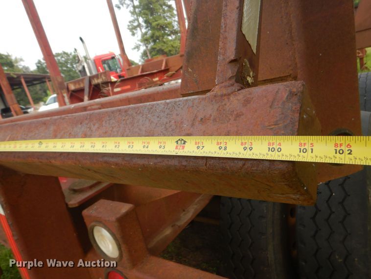 image for item LS9902 1999 Sun Manufacturing, Inc. Plantation  log trailer