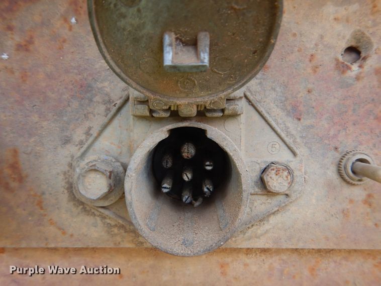 image for item LS9902 1999 Sun Manufacturing, Inc. Plantation  log trailer