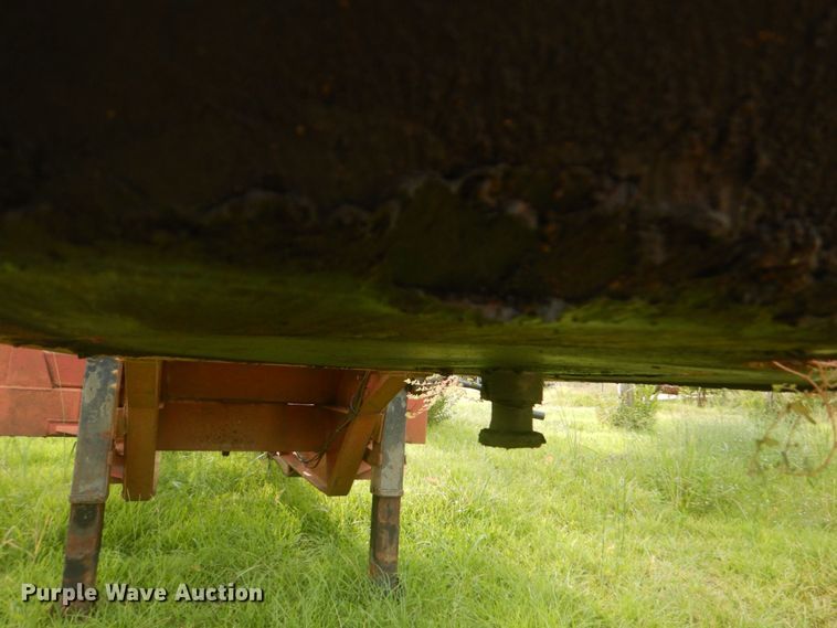 image for item LS9903 1995 Viking  log trailer