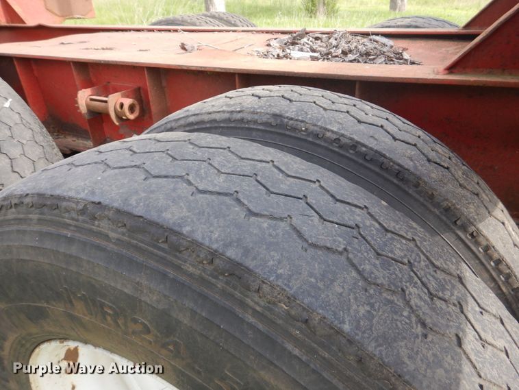 image for item LS9903 1995 Viking  log trailer