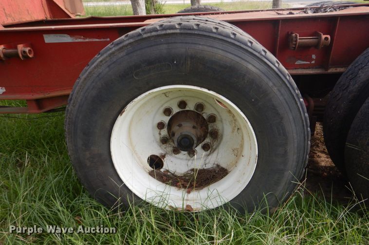 image for item LS9903 1995 Viking  log trailer