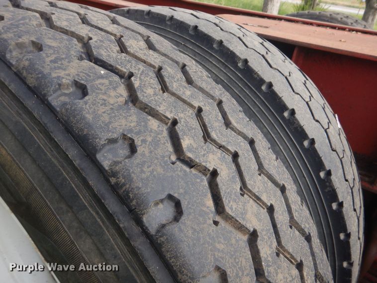 image for item LS9903 1995 Viking  log trailer