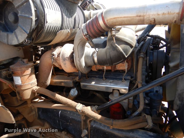 image for item LU9607 2006 Mack CT713 Granite  semi truck