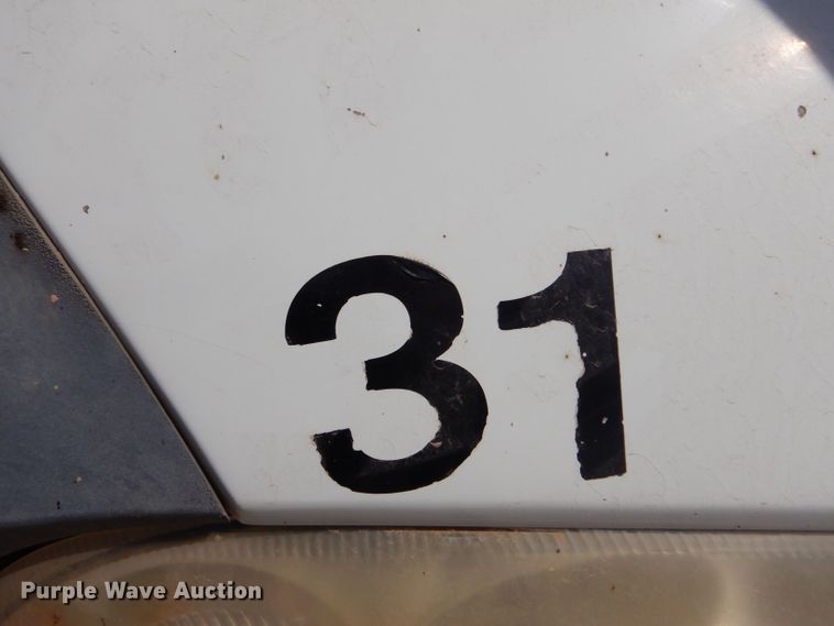 image for item LU9607 2006 Mack CT713 Granite  semi truck