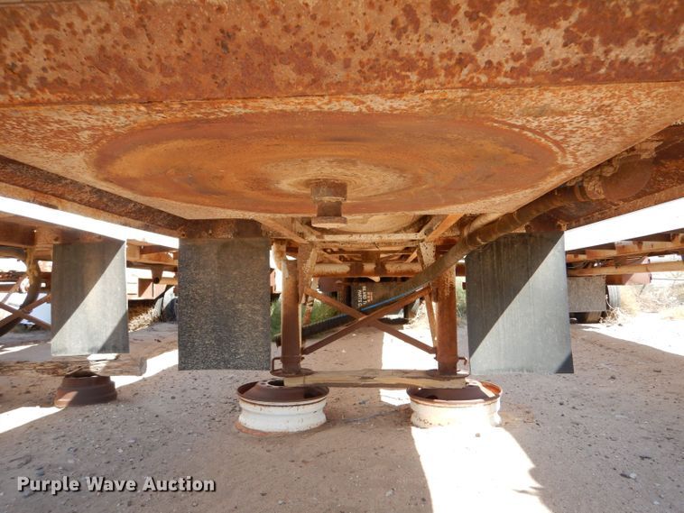 image for item LU9610 2002 Eagle EV-130  tank trailer