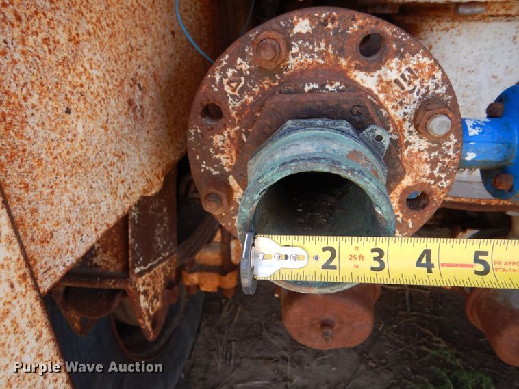 image for item LU9610 2002 Eagle EV-130  tank trailer