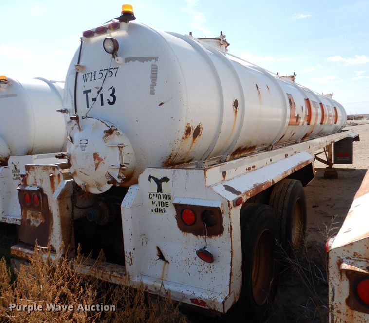 image for item LU9611 1999 Eagle EV-130  tank trailer