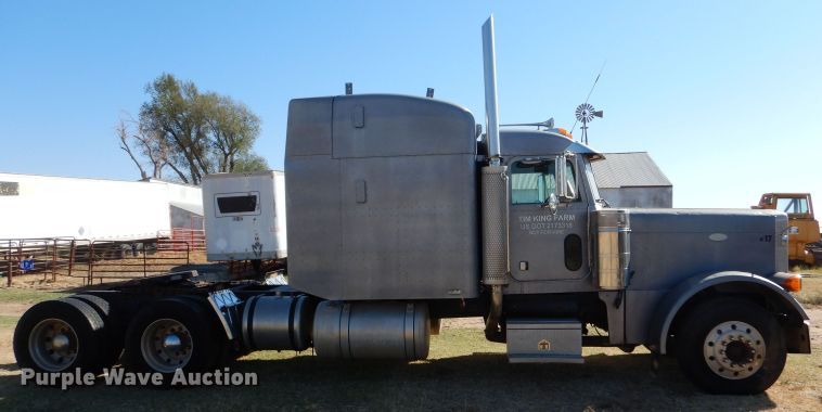 image for item LU9659 1997 Peterbilt 379  semi truck