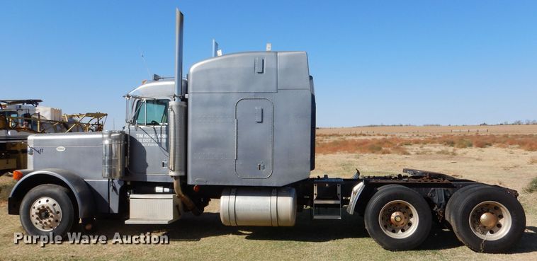 image for item LU9659 1997 Peterbilt 379  semi truck