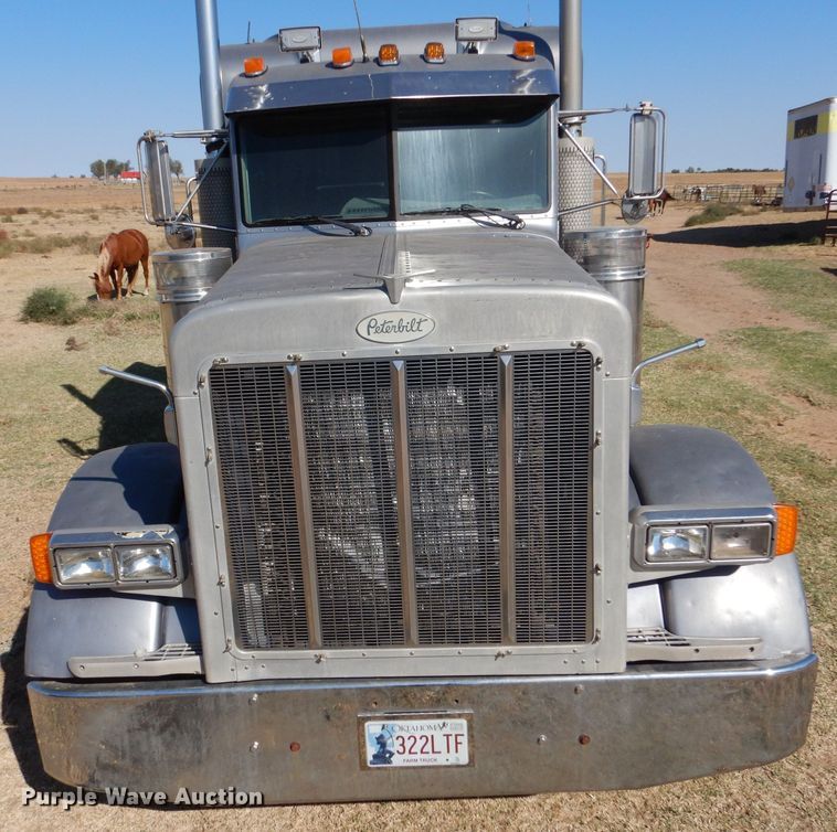 image for item LU9659 1997 Peterbilt 379  semi truck