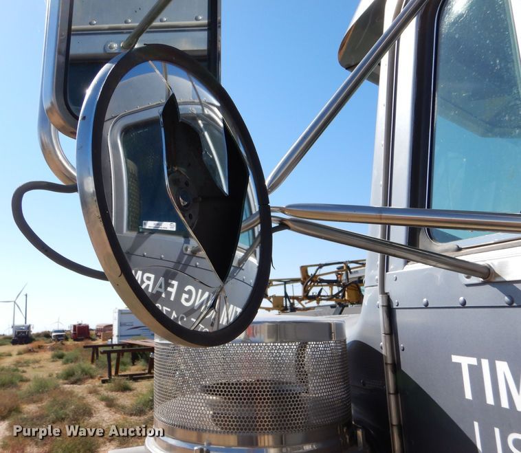 image for item LU9659 1997 Peterbilt 379  semi truck