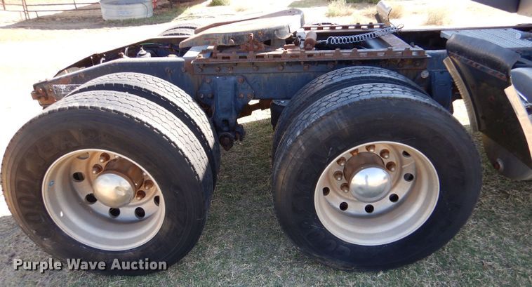 image for item LU9659 1997 Peterbilt 379  semi truck