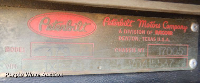 image for item LU9659 1997 Peterbilt 379  semi truck