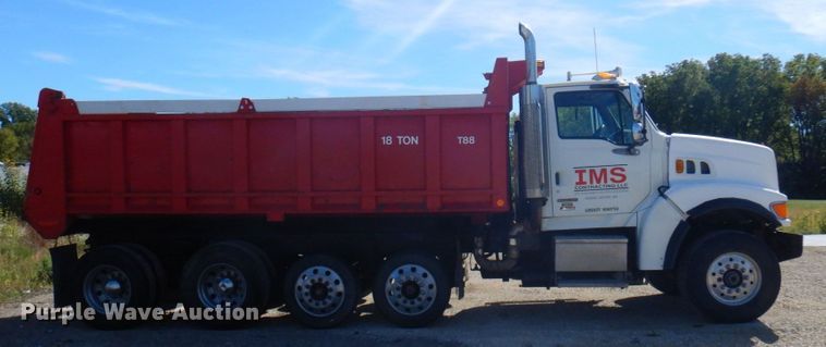 image for item MH9227 2007 Sterling L9500  dump truck