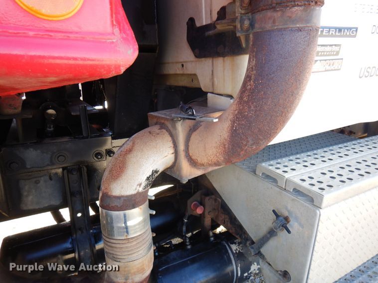 image for item MH9227 2007 Sterling L9500  dump truck