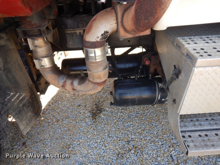 image for item MH9227 2007 Sterling L9500  dump truck