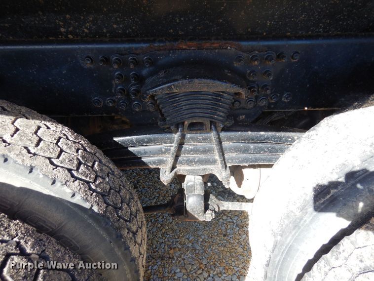 image for item MH9227 2007 Sterling L9500  dump truck