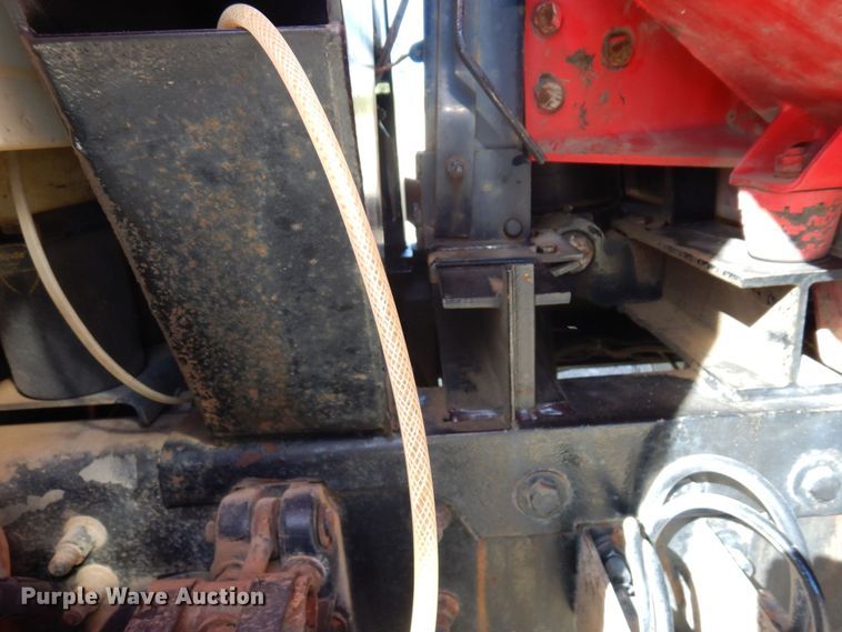 image for item MH9227 2007 Sterling L9500  dump truck