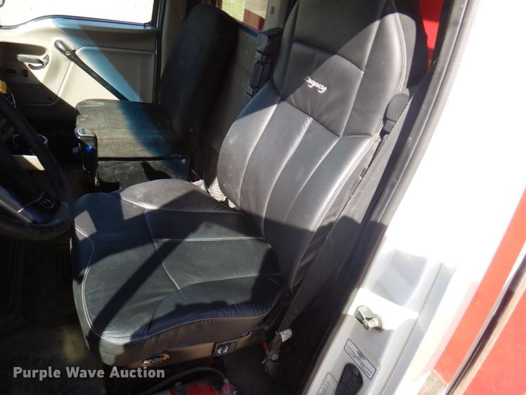 image for item MH9227 2007 Sterling L9500  dump truck