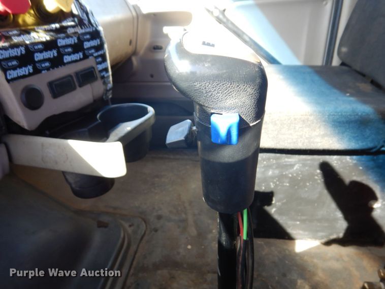 image for item MH9227 2007 Sterling L9500  dump truck