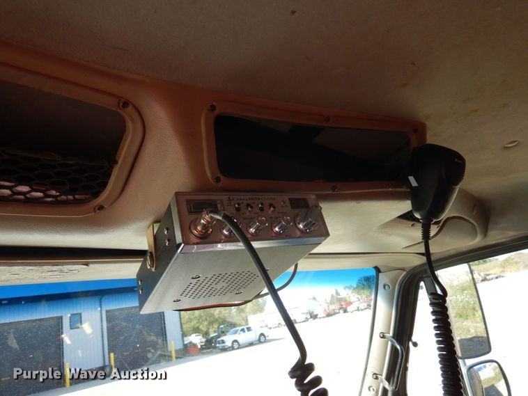 image for item MH9227 2007 Sterling L9500  dump truck