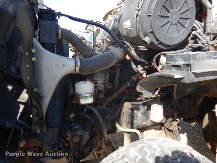 image for item MH9227 2007 Sterling L9500  dump truck