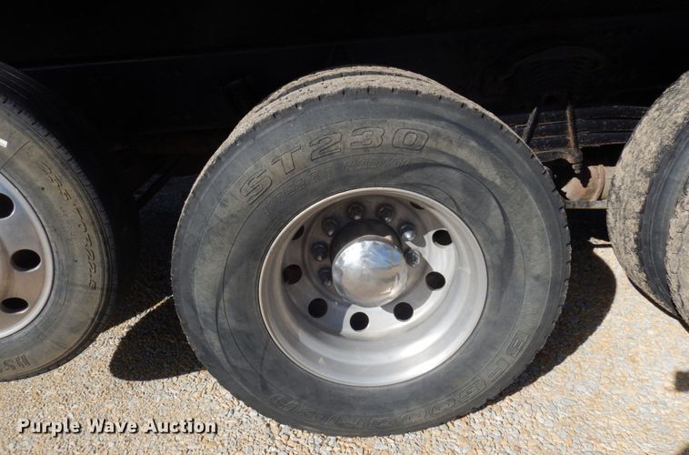 image for item MH9227 2007 Sterling L9500  dump truck