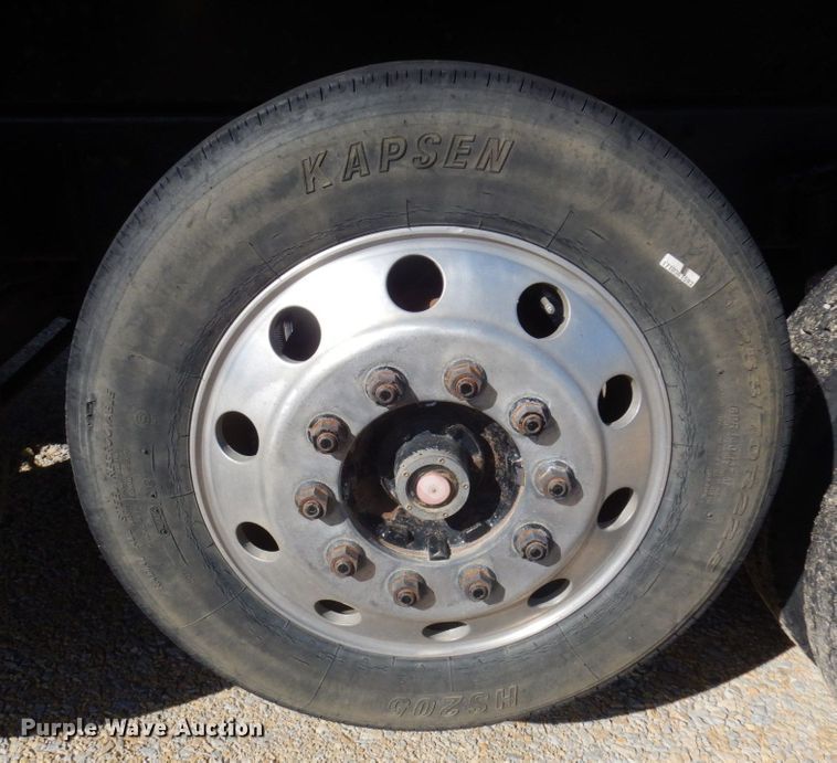 image for item MH9227 2007 Sterling L9500  dump truck