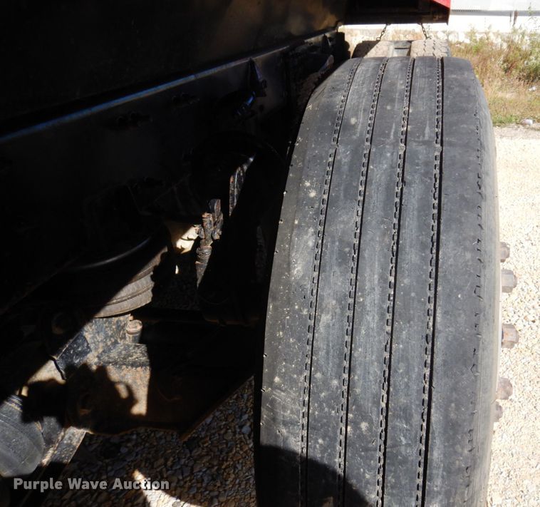 image for item MH9227 2007 Sterling L9500  dump truck