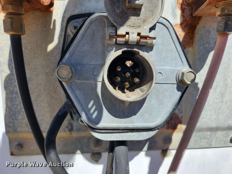 image for item MK9375 1999 Wabash dry van trailer