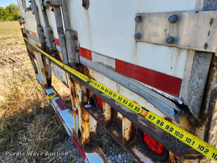 image for item MK9375 1999 Wabash dry van trailer