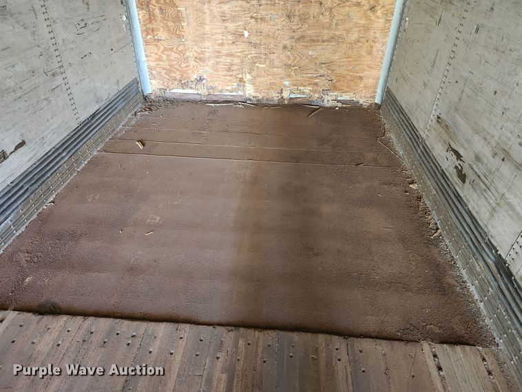 image for item MK9375 1999 Wabash dry van trailer