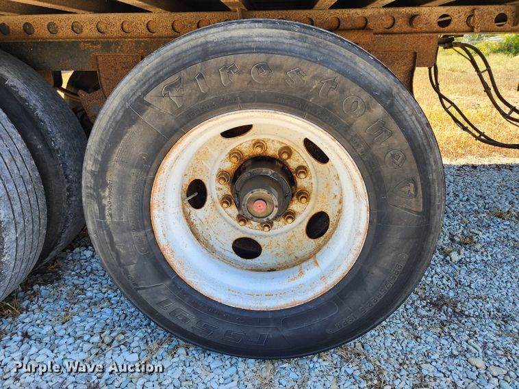 image for item MK9375 1999 Wabash dry van trailer