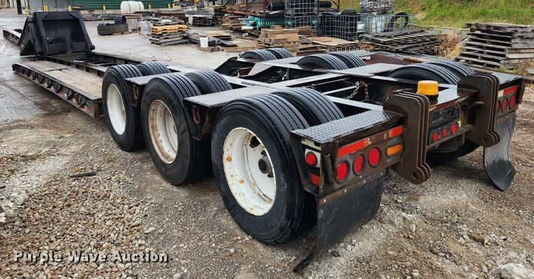 image for item MK9414 1984 Talbert T3DW-100K-HRG-RA-T1  lowboy equipment trailer