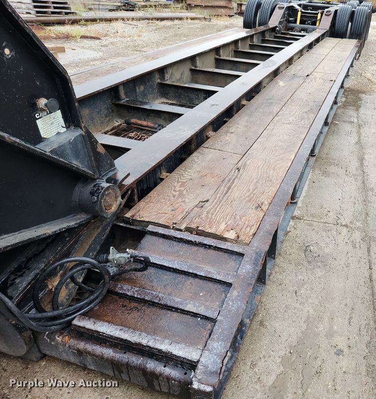 image for item MK9414 1984 Talbert T3DW-100K-HRG-RA-T1  lowboy equipment trailer