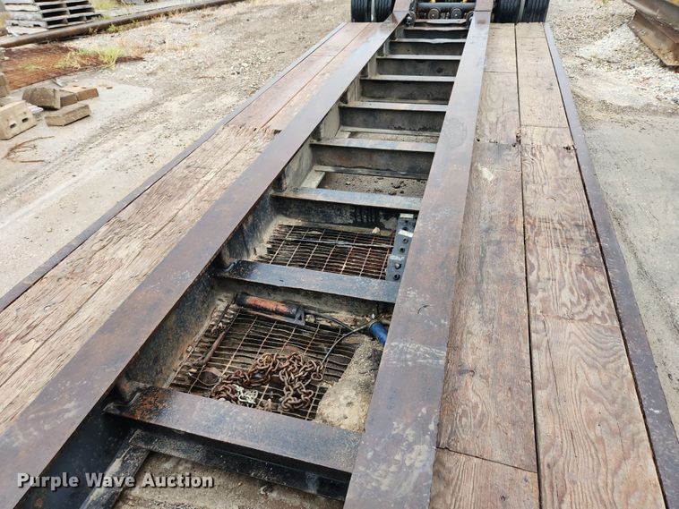 image for item MK9414 1984 Talbert T3DW-100K-HRG-RA-T1  lowboy equipment trailer