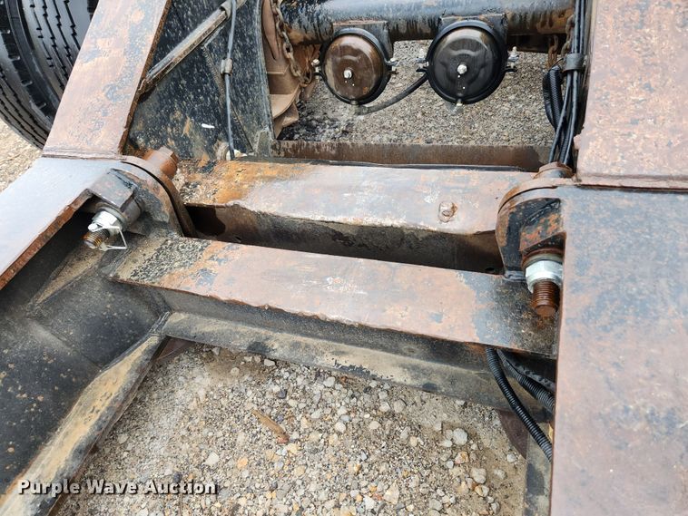 image for item MK9414 1984 Talbert T3DW-100K-HRG-RA-T1  lowboy equipment trailer