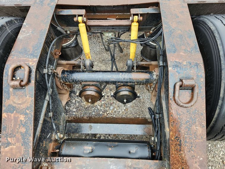 image for item MK9414 1984 Talbert T3DW-100K-HRG-RA-T1  lowboy equipment trailer