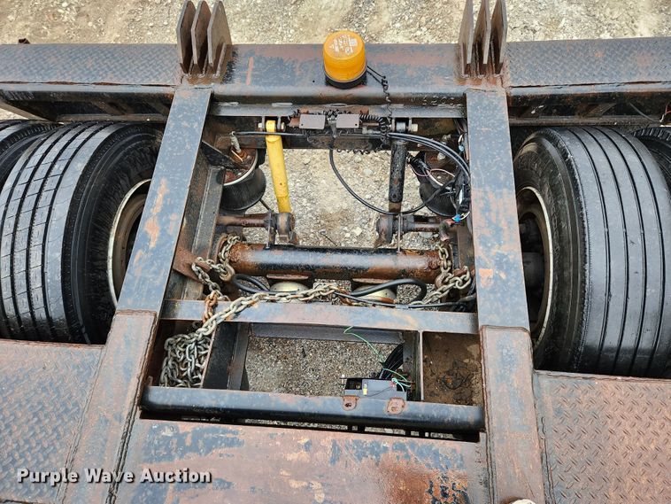 image for item MK9414 1984 Talbert T3DW-100K-HRG-RA-T1  lowboy equipment trailer