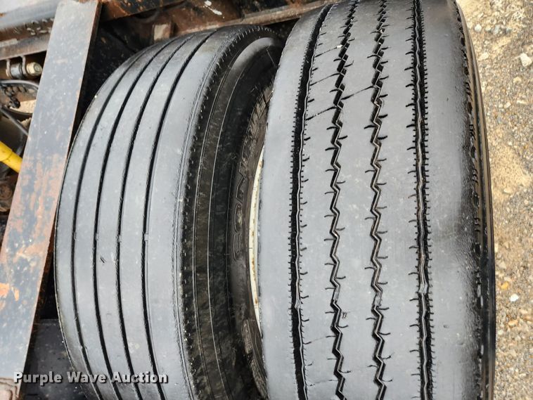 image for item MK9414 1984 Talbert T3DW-100K-HRG-RA-T1  lowboy equipment trailer