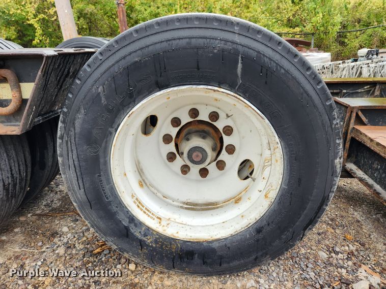 image for item MK9414 1984 Talbert T3DW-100K-HRG-RA-T1  lowboy equipment trailer