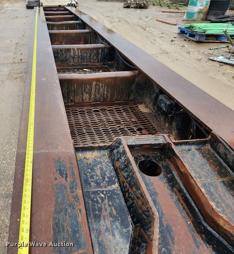 image for item MK9414 1984 Talbert T3DW-100K-HRG-RA-T1  lowboy equipment trailer