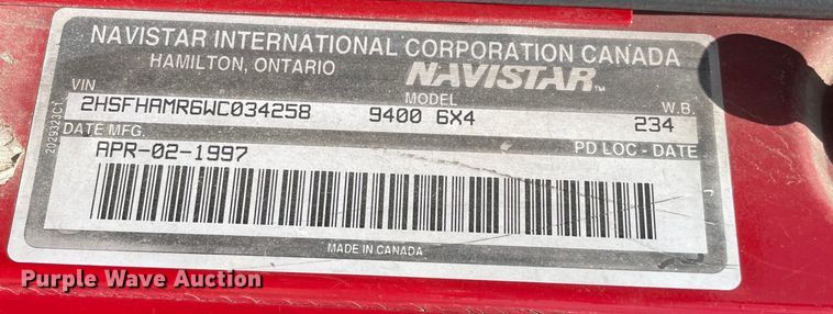 image for item MR9323 1998 International 9400  semi truck