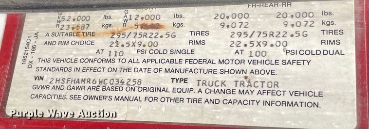 image for item MR9323 1998 International 9400  semi truck