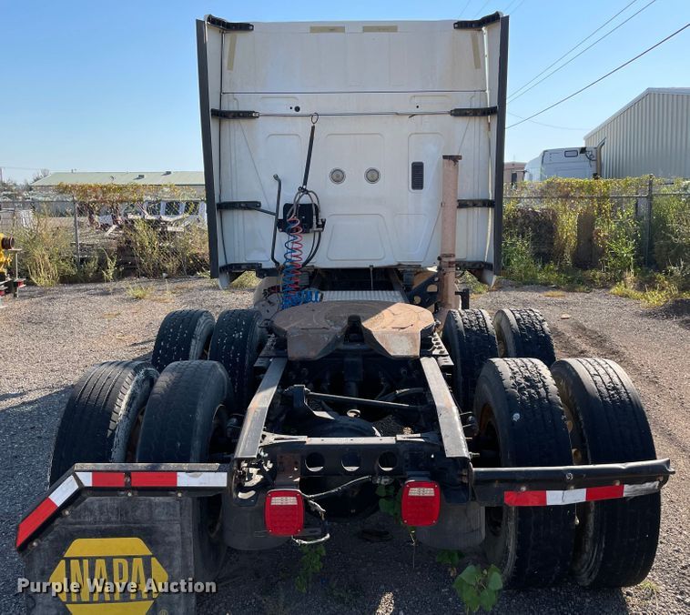 image for item MR9410 2012 International ProStar  semi truck