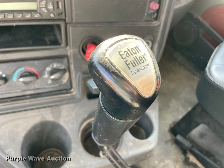 image for item MR9410 2012 International ProStar  semi truck